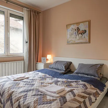 Apartman Urban Loft - Metro Access